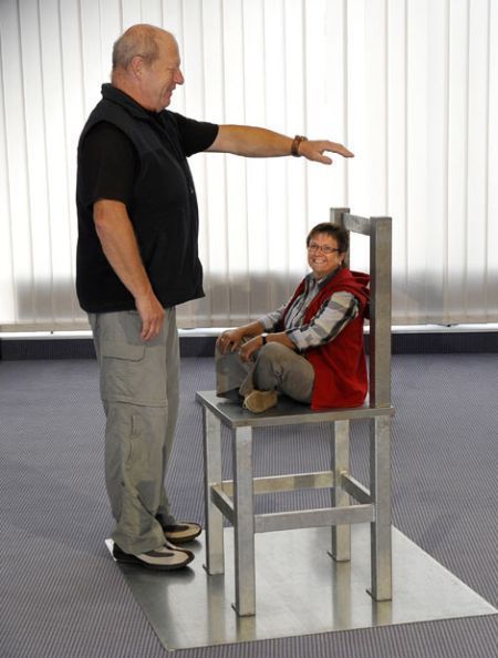 http://de.acidcow.com/pics/20090910/pics/17/acid_picdump_04.jpg