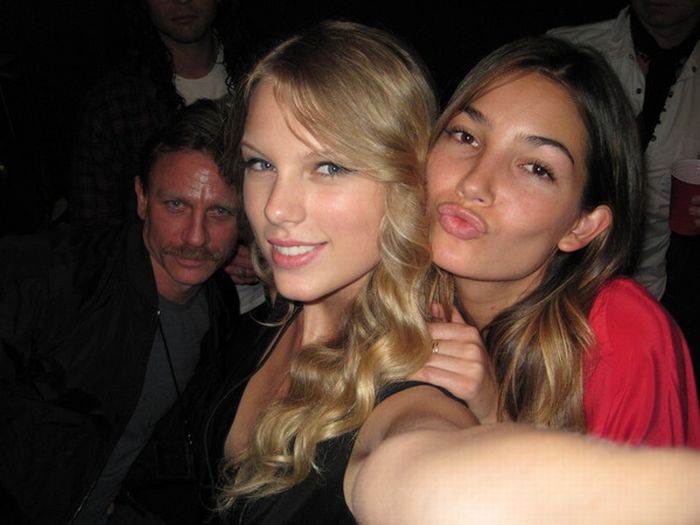 http://de.acidcow.com/pics/20091007/acid_picdump_58_33.jpg