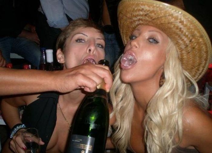 Clubbin\'  in Santa Cruz