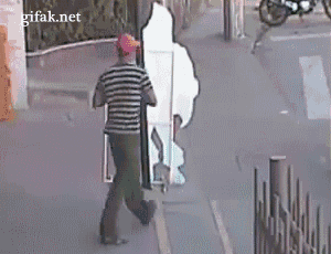 http://de.acidcow.com/pics/20121107/oh_sht_36.gif